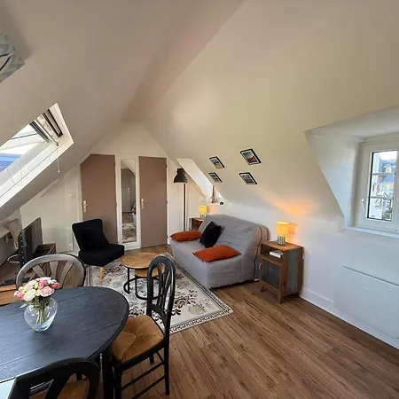 Apartment Rosebud
